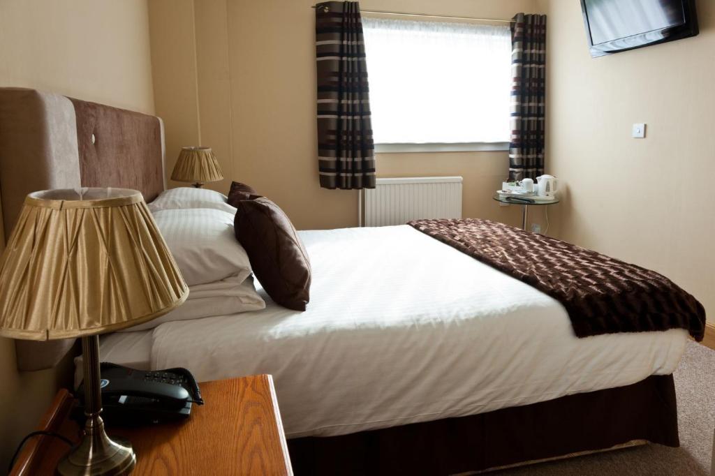 Caledonia Hotel Rosyth Værelse billede