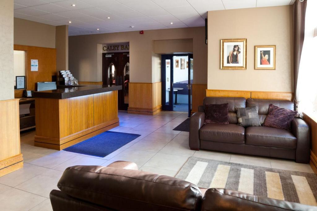 Caledonia Hotel Rosyth Eksteriør billede